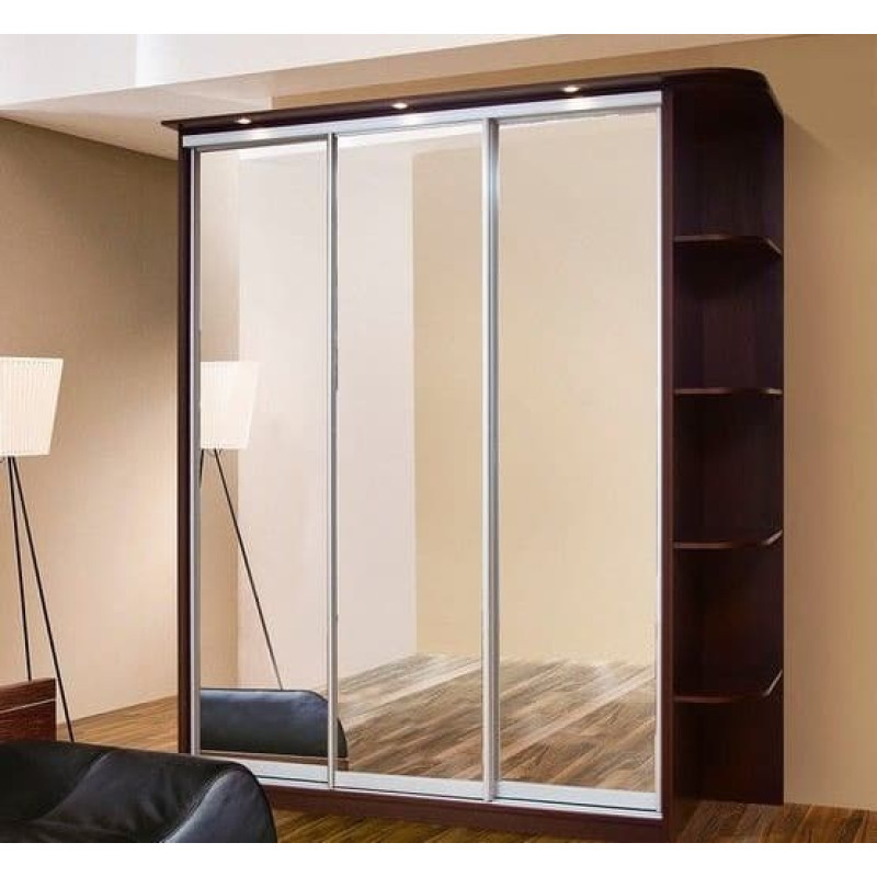 Шкаф-купе трехдверный 600Х2200